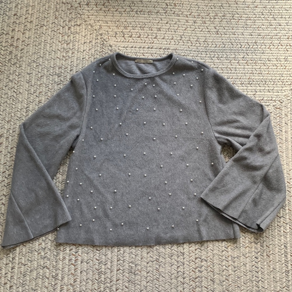 Zara Gray shirt with pearls